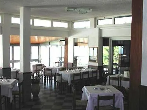 Hotel Due Gemelli Riomaggiore 3*,