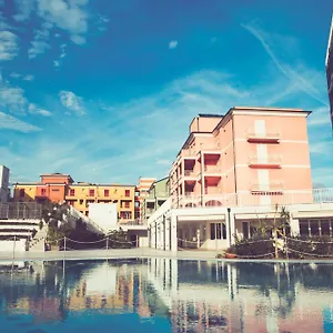 Ai Pozzi Village & Feriested